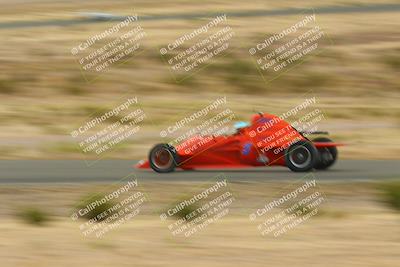 media/Jun-01-2025-CalClub SCCA (Sun) [[eae223c5dd]]/Group 3/Lap race/